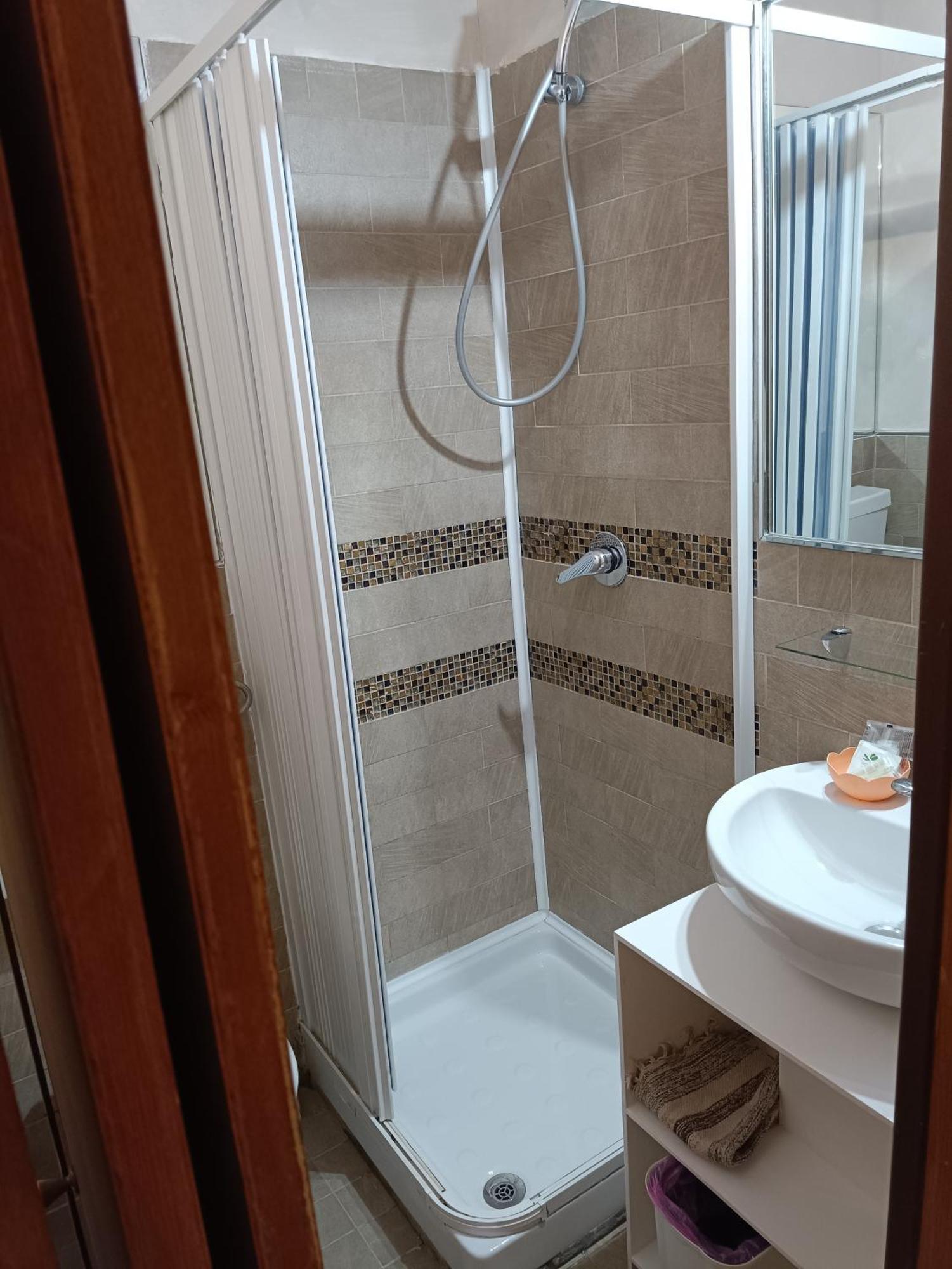 Bed and Breakfast Enjoy Roma Zewnętrze zdjęcie
