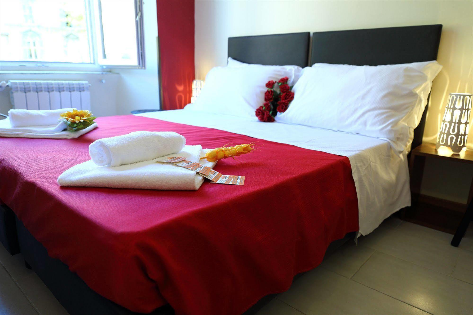 Bed and Breakfast Enjoy Roma Zewnętrze zdjęcie