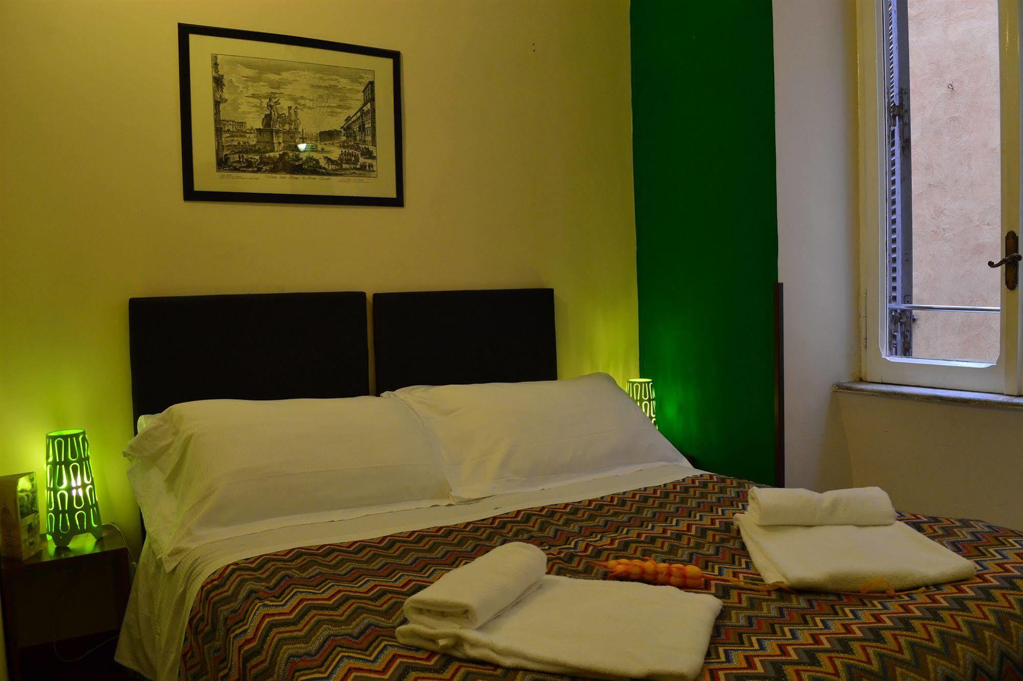 Bed and Breakfast Enjoy Roma Zewnętrze zdjęcie