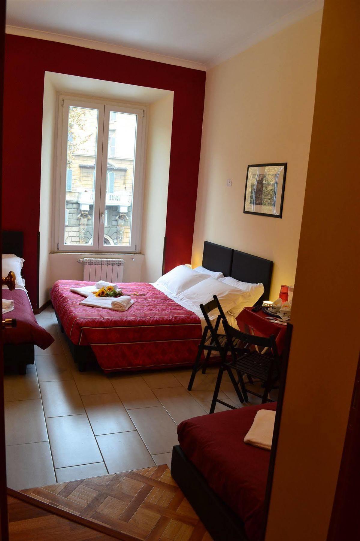 Bed and Breakfast Enjoy Roma Zewnętrze zdjęcie